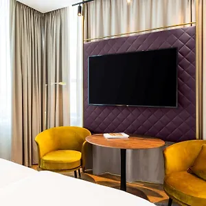 Nh Collection Hotel