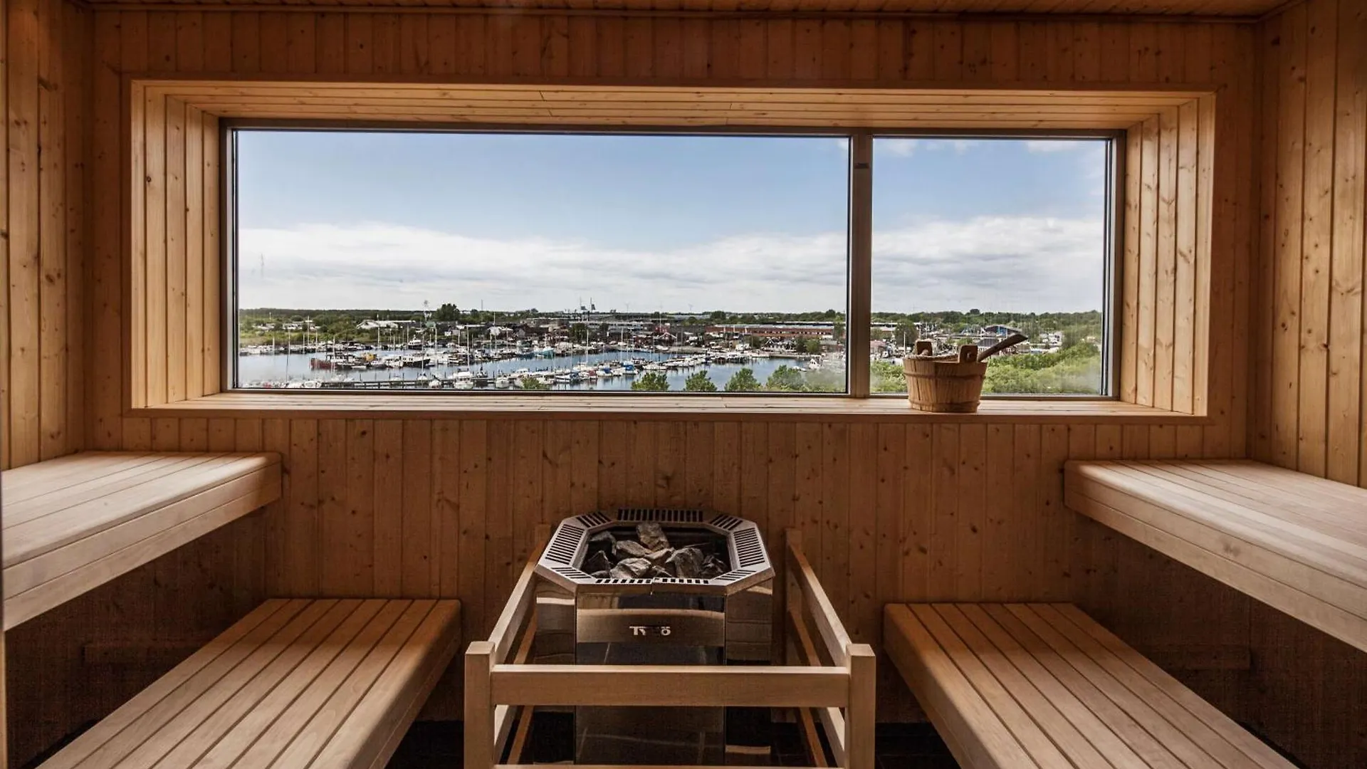 **** Hotel Scandic Sluseholmen Copenhagen Denmark